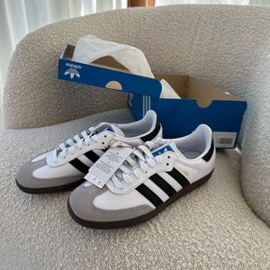 adidas Samba OG (adidas size 7 = Women’s US size 8)
